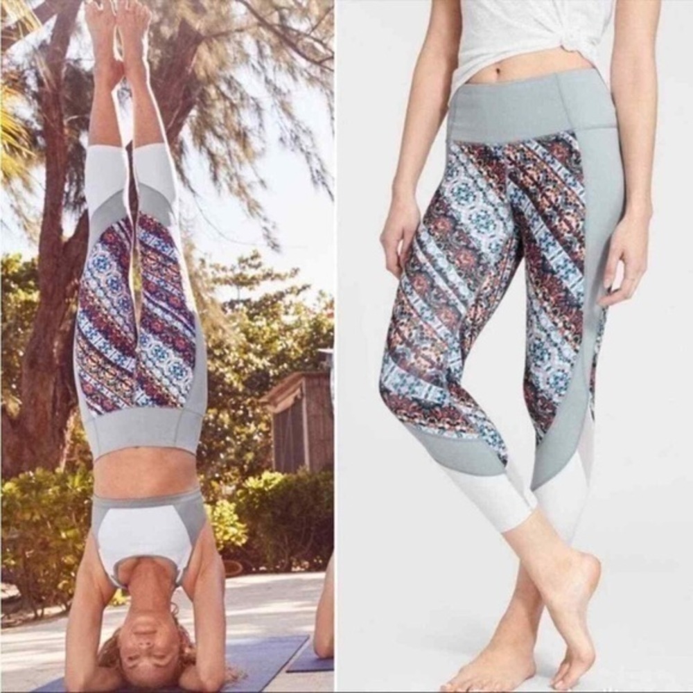 Athleta Nomad Salutation Mesh Capri Leggings Medium